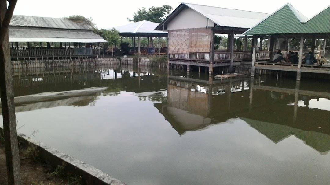 CSDW Kolam Pancing, 1. Kolam Pancing Auri Sedati Agung, 2. Monstero Fishing Park, 3. Delta Fishing, 4. Agro Wisata Tambak, 5. Kolam Pemancingan Pak Misro, 6. Kolam Pancing Gafina Jaya Makmur, 7. Kolam Pancing Karisma Juanda, 8. Kusuma Tirta Minapolitan, 9. Kolam Pancing Elok, 10. CSDW Kolam Pancing