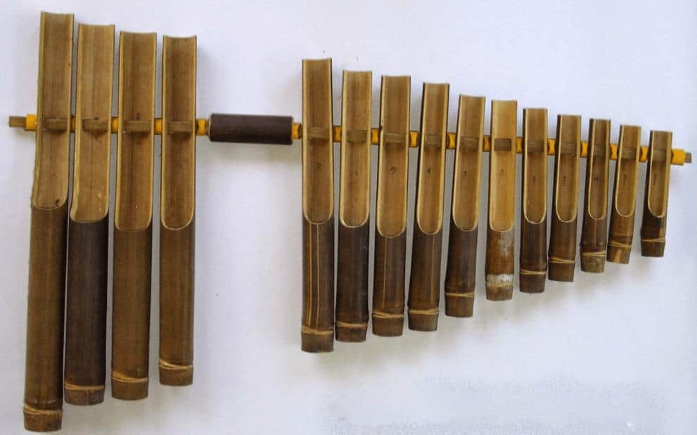1. Angklung, 2. Suling, 3. Gendang, 4. Kacapi, 5. Calung, 6. Karinding, 7. Jentreng, 8. Siter & Celempung, 9. Jenglong, 10. Rebab