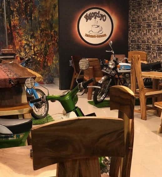 Kedai Ngopiyo, 1. Monopole Coffee Lab, 2. One Pose Café, 3. Redback Speciality Coffee, 4. Tepi Barat Rumah Kopi, 5. Kudos Café, 6. Tanamera Coffee &amp; Roastery, 7. Saddle – Motorbike, Café &amp; Eatery, 8. Kopi Kompleks, 9. Kedai Ngopiyo