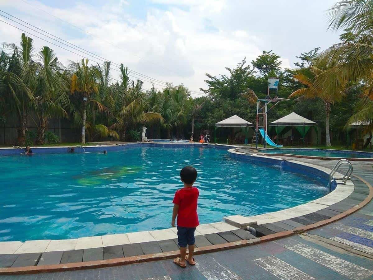Klapa Dream Club, 1. Kolam Renang KTG Tanggulangin, 2. Permata Waterpark, 3. Kolam Renang GOR Sidoarjo, 4. Citra Garden Waterpark, 5. Kolam Renang Candi Pari, 6. Klapa Dream Club, 7. Kolam Renang Jedong Cangkring, 8. Kolam Renang Embun Jati Mas, 9. Citra Harmoni Waterpark, 10. Kolam Renang Legok Asri Outbound