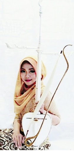 1. Angklung, 2. Suling, 3. Gendang, 4. Kacapi, 5. Calung, 6. Karinding, 7. Jentreng, 8. Siter & Celempung, 9. Jenglong, 10. Rebab