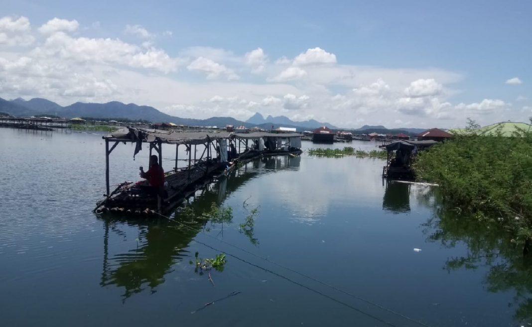 Waduk Saguling, 1. Pemancingan Saung Wargi, 2. Imah Seniman, 3. Pemancingan Situ Umar, 4. Kolam Pemancingan di Brigif 15 Kujang, 5. Pemancingan Cipaku, 6. Pemancingan Mengger, 7. Waduk Saguling