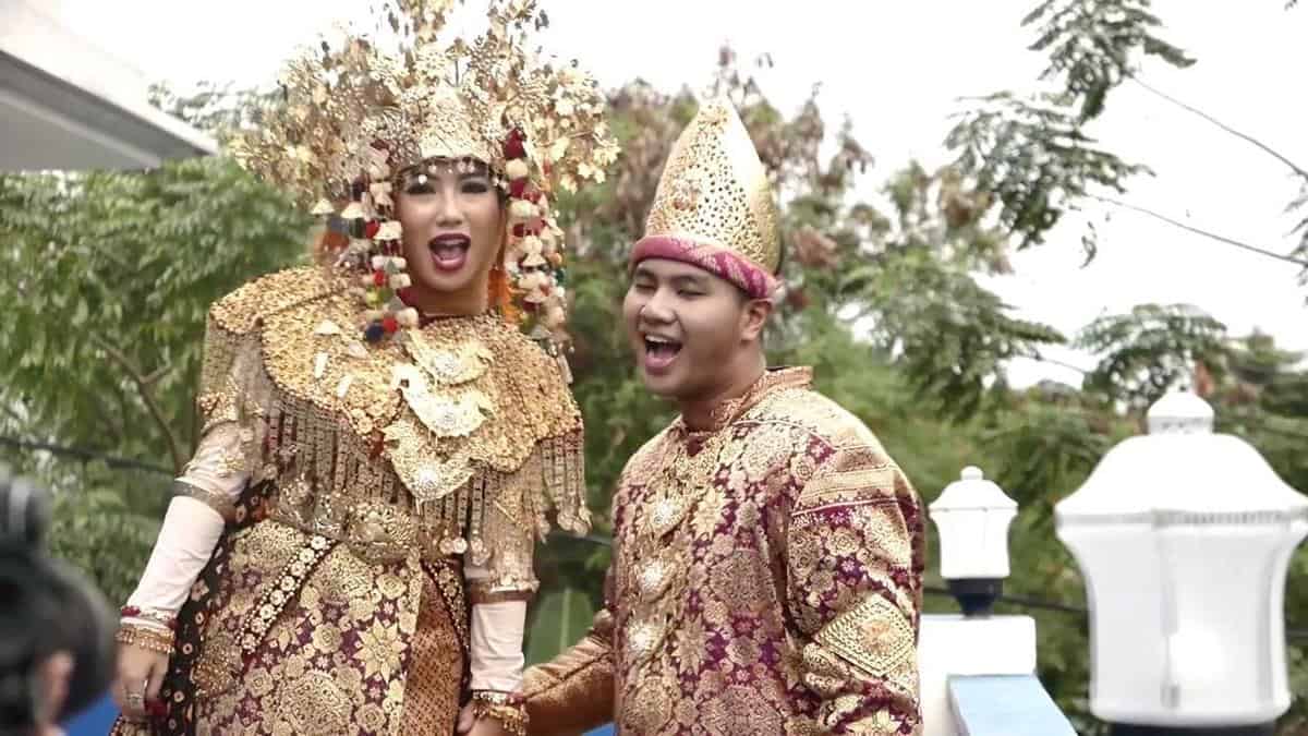 Aesan Paksangko, Sejarah Palembang, Pakaian Adat Palembang, Warna Merah Penuh Filosofi, Aksesori Turut Punya Makna