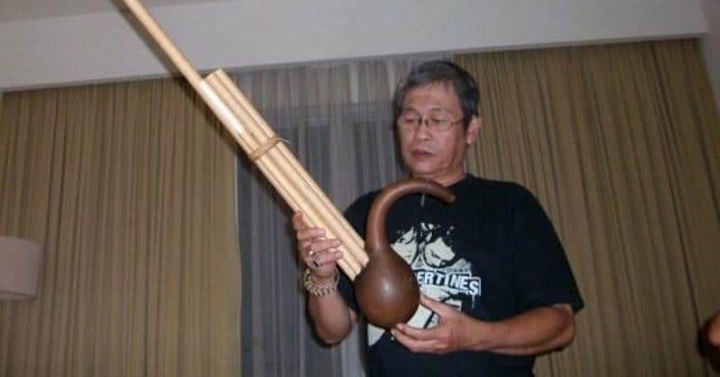 Alat Musik Kadire, 1. Alat Musik Sampek, 2. Alat Musik Kadire/ Keledik, 3. Alat Musik  Jatung Utang, 4.  Alat Musik Lutung, 5. Alat Musik Jatung Adau , 6. Alat Musik Suliikng, 7. Alat Musik Ketipung, 8. Alat Musik Uding Uring, 9. Alat Musik Genikng, 10. Alat Musik Gambus
