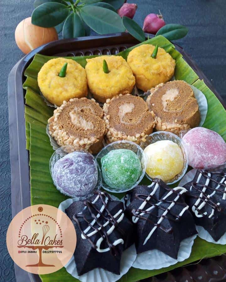 Bella Cakes, 1. My Bakery Palembang, 2. The Harvest Cakes, 3. Natalie Bakery, 4. New Hollando Bakery Plaju, 5. Brasserie Bakery, 6. French Bakery & Bistro, 7. Kue Cahaya Baru, 8. Rasanova Cheese Cake, 9. MamMee Bakery, 10. Bella Cakes