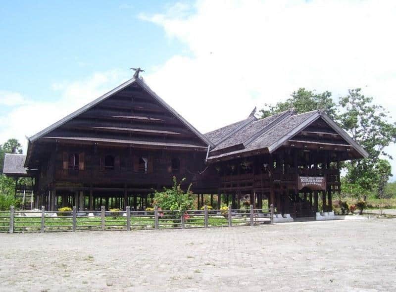 Rumah Boyang Adaq, 1. Gambaran Tentang Rumah Adat Boyang, Jenis-Jenis Rumah Boyang, Bagian-Bagian Rumah Boyang, 2. Gambaran Tentang Rumah Adat Banoa Sibatang
