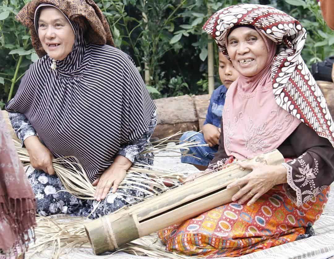 Teganing, 1. Canang, 2. Bangsi Alas, 3. Rapai, 4. Arbab, 5. Bereguh, 6. Geundrang, 7. Celempong, 8. Serune Kalee, 9. Tambo, 10. Teganing