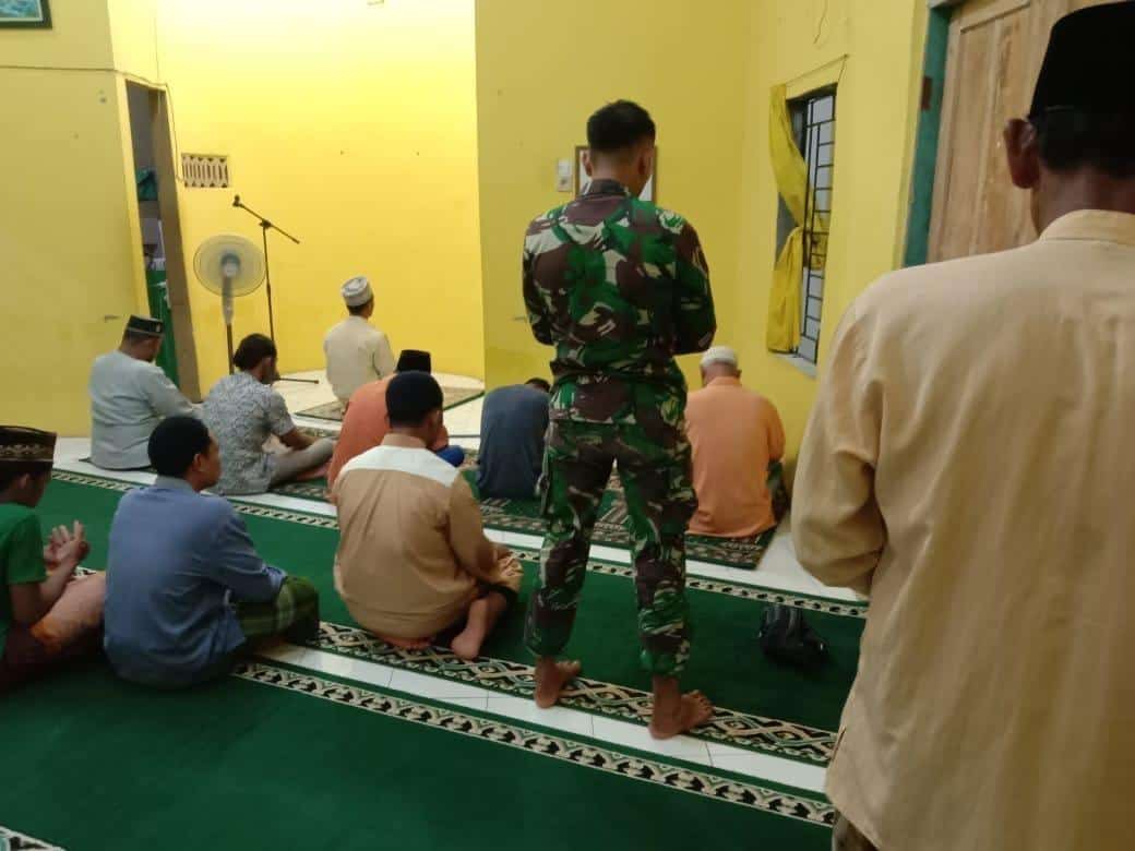 Pribadi Religius, 1. Ramah dan Sopan Santun , 2. Suka Bercanda , 3. Pribadi Religius , 4. Salah dalam Pelafalan F dan P, 5. Menjalani hidup dengan santai , 6. Menambah Kata Imbuhan , 7. Pandai Mengambil Hati , 8. Suka Botram, 9. Pengulangan Kata, 10. Suka Lalapan dan Sambal 