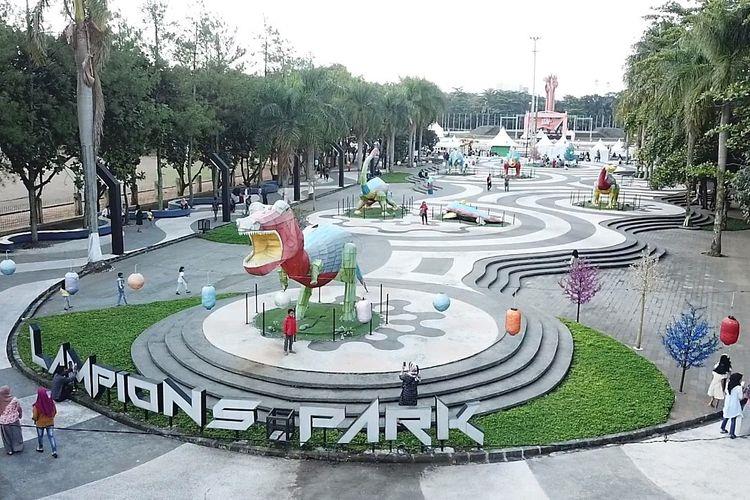 Tempat wisata di tengah kota Bandung_taman tegalega