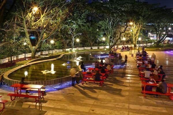 Tempat wisata di tengah kota Bandung_cikapundung river spot