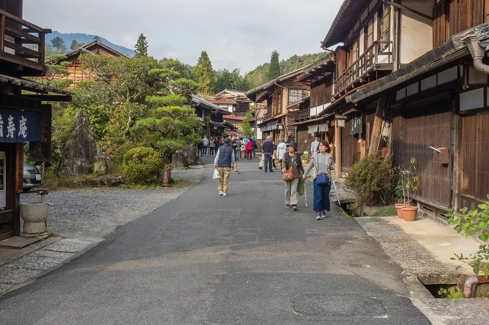 Nagiso, 1. Tsurui, 2. Shirakawa-go, 3. Chizu, 5. Oshika, 6. Nagiso, 8. Totsukawa, 9. Otama, 10. Higashishirakawa