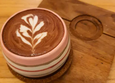 1. Sejiwa Coffee, 2. Warung Kopi Purnama, 3. Noah’s Barn, 4. Sawo Coffee & Roastery, 5. Jurnal Risa Coffee, 6. Kamar Tujuh Koffie, 7. Jati Kopi, 8. Kopi Toko Djawa, 9. Two Cents, 10. Warung Kopi Imah Babaturan, 11. Yumaju Coffee, 12. Dua Coffee, 13. Two Hands Full, 14. Kinokimi Coffee , 15. Spadaa Koffie