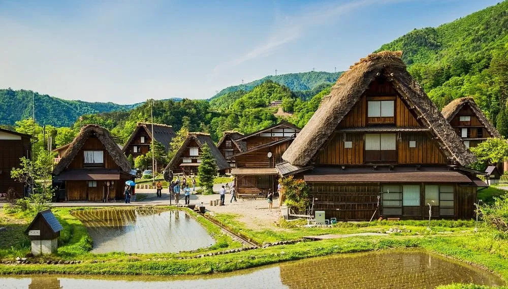 Shirakawa-go, 1. Tsurui, 2. Shirakawa-go, 3. Chizu, 5. Oshika, 6. Nagiso, 8. Totsukawa, 9. Otama, 10. Higashishirakawa