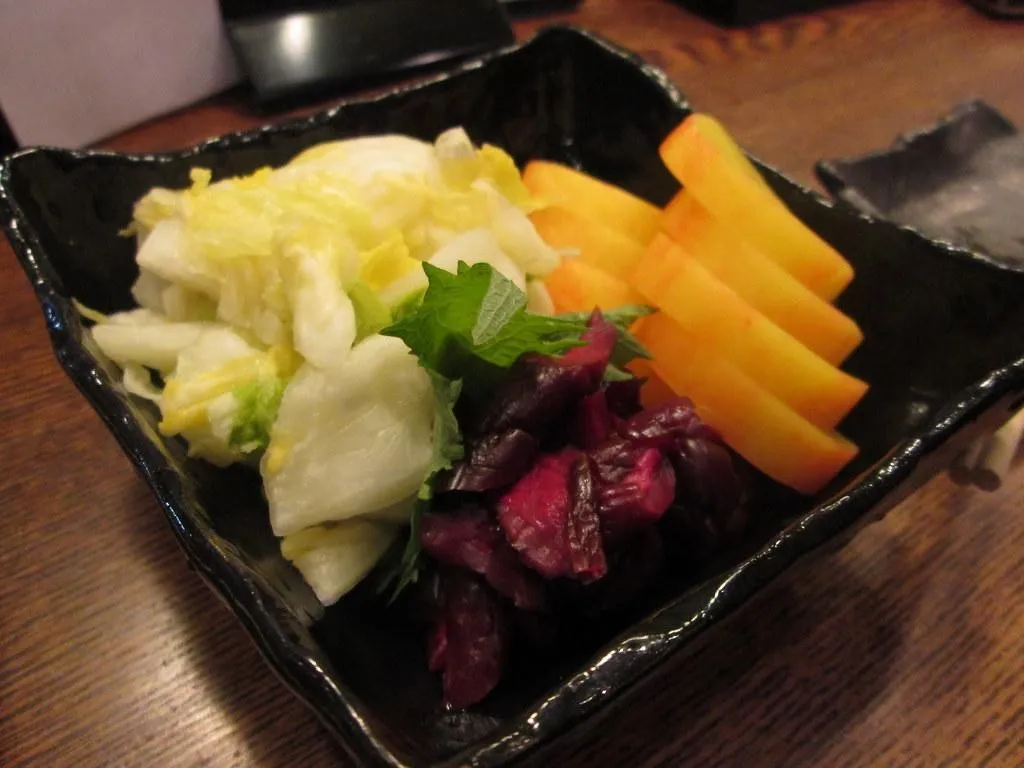 Tsukemono, 1. Yatsuhashi, 2. Yudofu, 3. Uji Matcha, 4. Kuzukiri, 5. Tsukemono, 6. Nishin Soba, 7. Shojin Ryori, 8. Kyozushi, 10. Kaiseki