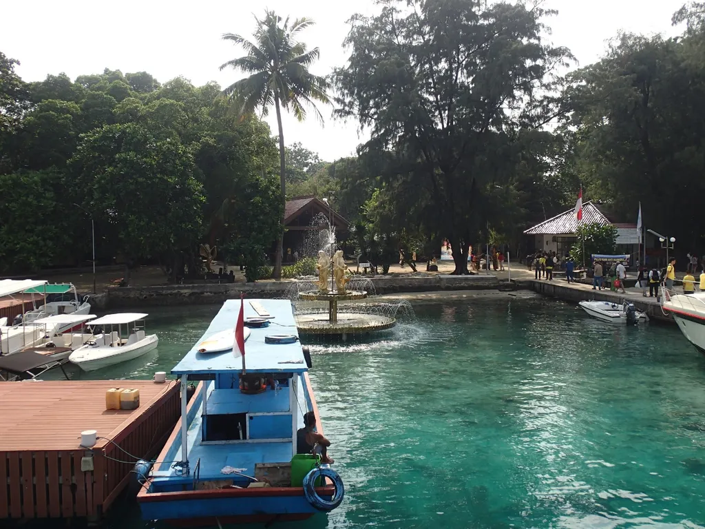 Alamat dan Akses Transportasi ke Pulau Putri, Spot Menarik di Pulau Putri, Harga Tiket dan Jam Operasional, Fasilitas, Alamat dan Akses Transportasi ke Pulau Putri, Tempat Menginap di Pulau Putri