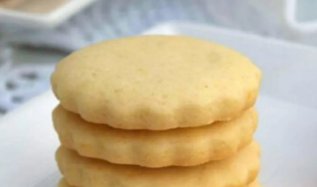 Galletas de Huevo, 1. Torta Bejarana, 2. Dulce de Leche, 3. Mandoca, 4. Quesillo, 5. Golfeados, 6. Majarete, 7. Galletas de Huevo, 8. Huevos Chimbos, 9. Bienmesabe, 10. Polvorosas