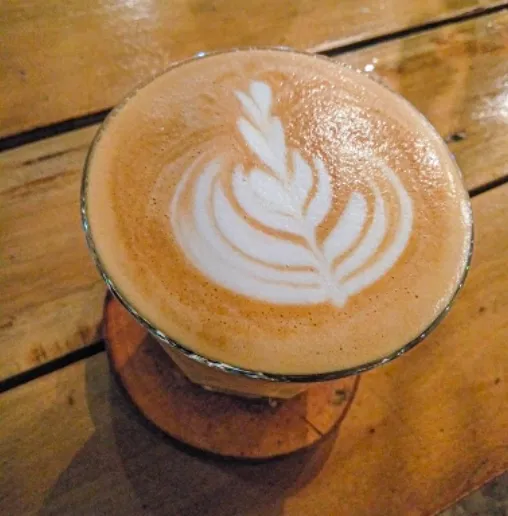 1. Inaka Coffee, 2. Duduk Cerita Coffee, 3. Disini Cafe, 4. Rumah Pinus Coffee &amp; Resto, 5. Koffie Braga Baros, 6. Sejoli Coffee &amp; Roastery, 7. COMMONPLACE, 8. Cenghar Kopi, 9. Neka Kopi, 10. 372 Kopi Kolmas