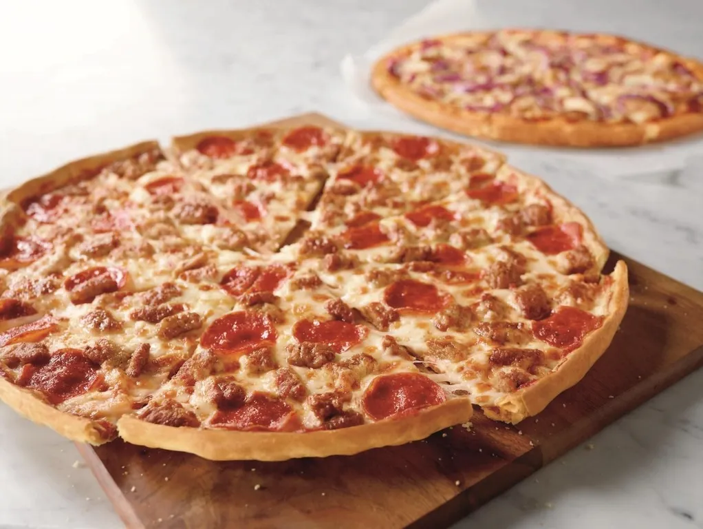 Thin Crust, 1. Pan Crust, 2. Cheesy Bite Crust, 3. Chilli Cheesy Stuffed Crust, 4. Stuffed Crust, 5. Crown Crust Carnival, 6. Hand-Tossed Crust, 7. Thin Crust, 8. Hotdog Stuffed Crust, 9. Shrimp Cheese Bite Crust, 10. Gluten-Free Crust