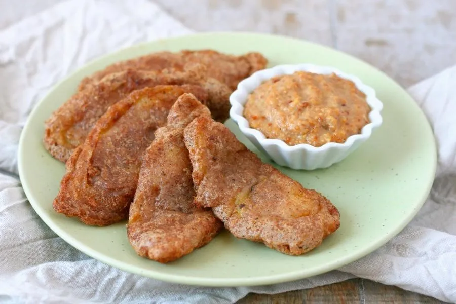 Bakabana, 2. Saoto, 3. Pitjel, 4. Telo Terie, 5. Oseng-oseng, 6. Goedangan, 7. Bakabana, 8. Sambal, 9. Moksi Alesi , 10. Roti