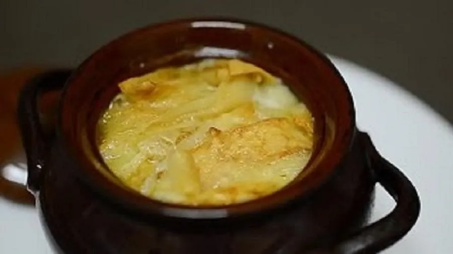 Lakshini, 1. Zur/Zurek, 2. Babka, 3. Karavai, 4. Poliŭka, 5. Zacirka, 6. Lakshini, 7. Lazanki, 8. Smazhenka, 9. Machanka, 10. Kalduni