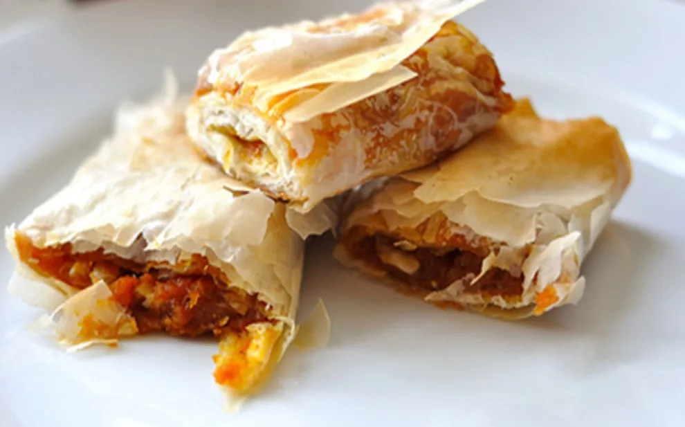 Tikvenik, 1. Funiiki S Krem, 2. Banitza, 3. Torta Garash, 4. Kurabiiki, 5. Tikvenik, 6. Medenki, 7. Kozunak, 8. Marudnik, 9. Oshav, 10. Donat Kazanlak, 11. Kifla