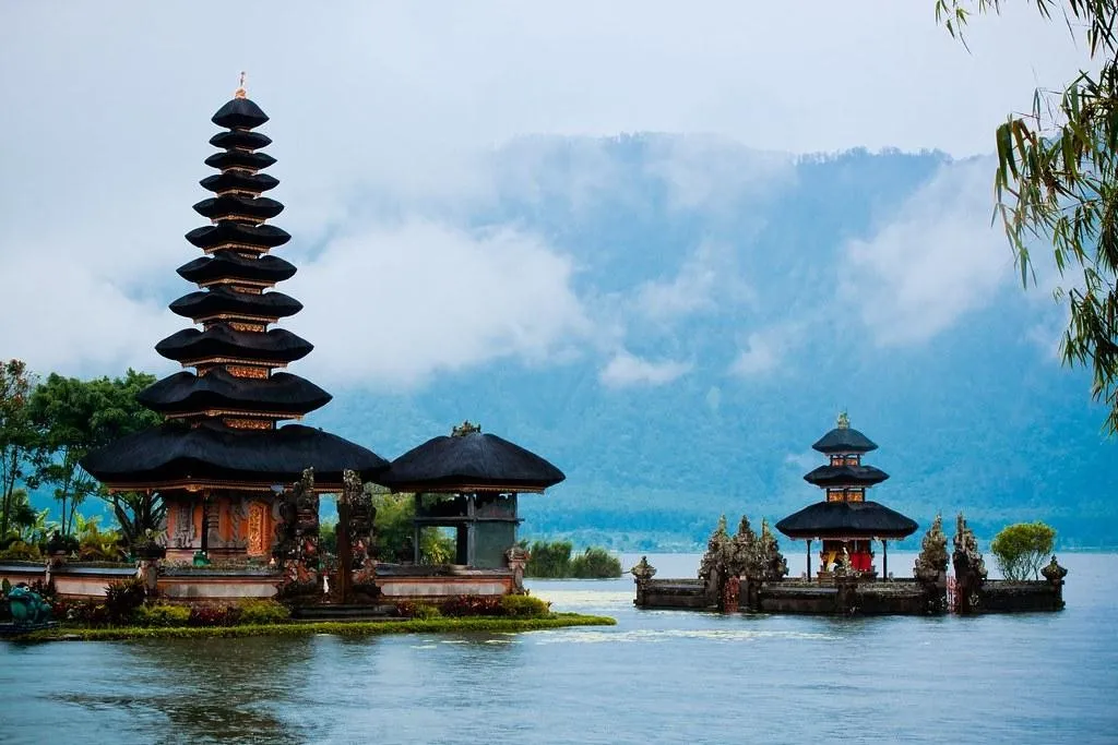 Danau Beratan Bedugul, 1. Danau Batur, 2. Danau Tamblingan, 3. Danau Beratan Bedugul, 4. Danau Buyan, 5. Danau Yeh Malet