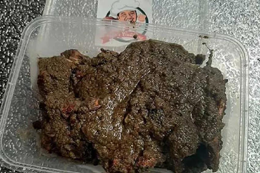 Jukut, 1. Pelleng, 2. Ginaru, 3. Lappet, 4. Pinahpah, 5. Lemang, 6. Ikan Batang Lae, 7. Jukut, 8. Nakan Pagit