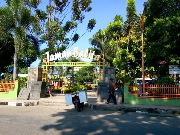 Taman Balita Kota Binjai, 1. Taman Bunga Celosia, 2. Taman Merdeka Kota Binjai, 3. Taman Selfie, 4. Taman Remaja Binjai, 5. Taman Balita Kota Binjai, 6. Taman Edukasi