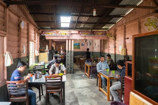 BPK Ajimbelang 4, 1. Biji Hitam, 2. Jabu Café &amp; Restaurant, 3. Gundaling Farmstead, 4. Pal’s Coffee, 5. De Lila, 6. Café Raymond, 7. Kedai Kopi Purba, 8. BPK Ajimbelang 4, 9. Wajik Bahagia