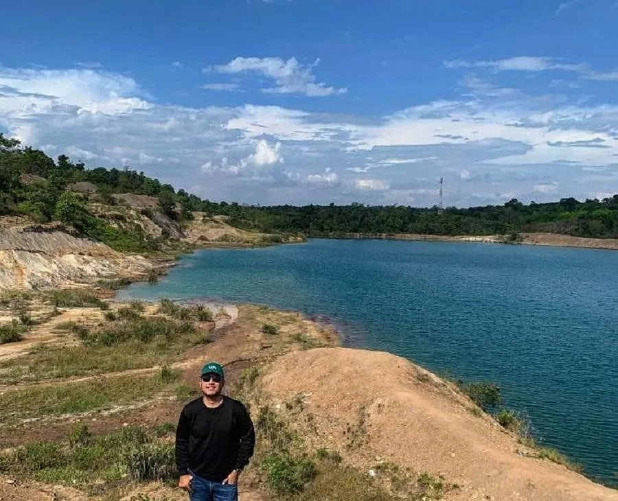 Danau Biru Keban, 1. Taman 1000 Bunga Rumphon Cabe, 2. Curup Buluh Lahat, 3. Bukit Besar, 4. Danau Biru Keban, 5. Bukit Serelo, 6. Pelancu Ulak Pandan, 7. Taman Batu Organik, 8. Green Canyon Pulau Pinang, 9. Agrowisata Tanjung Sakti, 10. Penangkaran Gajah Lahat