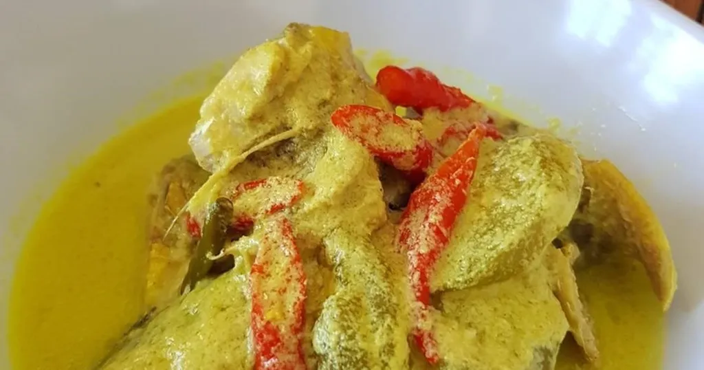 Gulai Masin, 1. Gulai Tambusu, 2. Gulai Cubadak, 3. Gulai Kapalo Lauak, 4. Gulai Gajebo, 5. Gulai Banak, 6. Gulai Jariang, 7. Gulai Babek, 8. Gulai Itik, 9. Gulai Masin, 10. Gulai Cancang, 11. Gulai Pucuak Ubi, 12. Gulai Tunjang