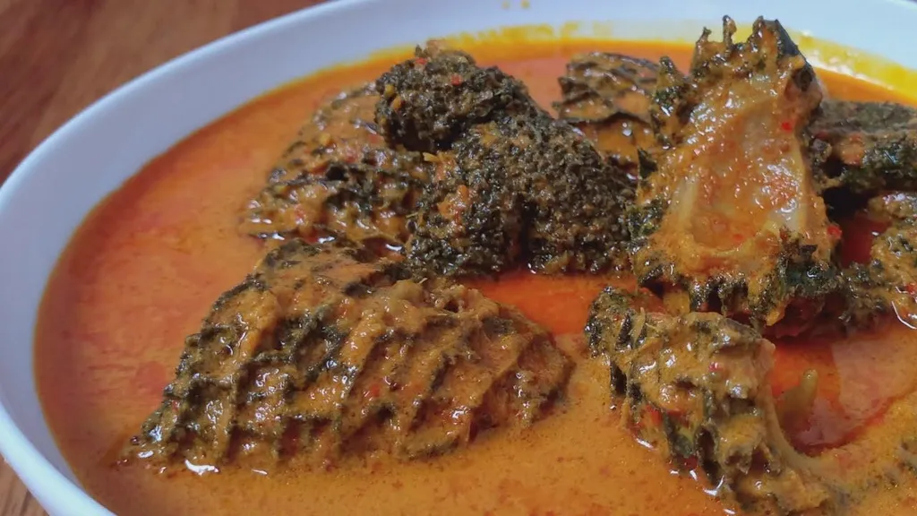Gulai Babek, 1. Gulai Tambusu, 2. Gulai Cubadak, 3. Gulai Kapalo Lauak, 4. Gulai Gajebo, 5. Gulai Banak, 6. Gulai Jariang, 7. Gulai Babek, 8. Gulai Itik, 9. Gulai Masin, 10. Gulai Cancang, 11. Gulai Pucuak Ubi, 12. Gulai Tunjang