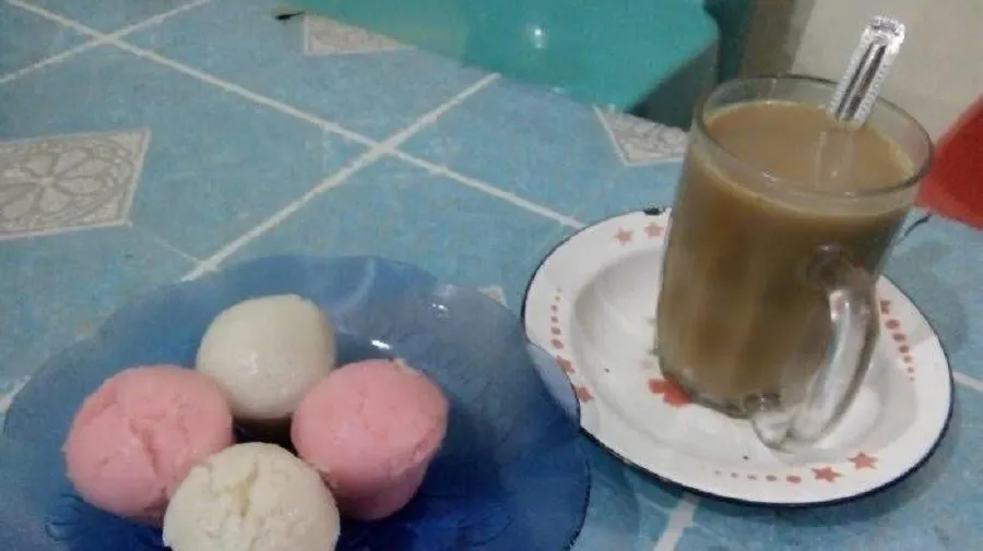 Kue Mangkok, 1. Gagape, 2. Kaloli, 3. Rakang, 4. Lawa’ Gangang Jangan, 5. Juku Pallu Mara, 6. Sup Ubi Tompong, 7. Keripik Talas, 8. Jagung Marning, 9. Kue Mangkok, 10. Cucur