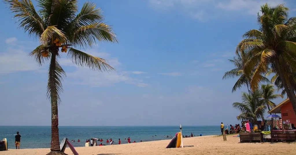 Pantai Cibeureum, 1. Pantai Sambolo, 2. Pantai Pasir Putih Florida, 3. Pantai Anyer, 4. Pantai Karang Bolong, 5. Pantai Cibeureum, 6. Pulau Sangiang, 7. Tugu Nol Kilometer, 8. Puncak Sidapang
