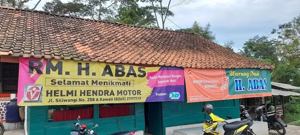 Rumah Makan Nasi Abas, 1. Situ Wangi, 2. Kampoeng Sawah, 3. Situs Astana Gede, 4. Taman Surawisesa, 5. Riung Wangi, 6. Rumah Makan Nasi Abas