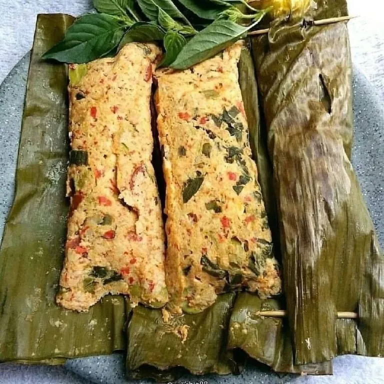 Silio Guro, 1. Babae, 2. Gowi Nifufu, 3. Hambae Nititi, 4. Silio Guro, 5. Ni’Owuru, 6. Kofo-kofo, 7. Lehendalo Nifange, 8. Tamboyo, 10. Fakhe Nifalogu, 11. Nibini Ogo, 12. Gaolo Bekhu, 13. Harinake, 14. Bawi Niasoni
