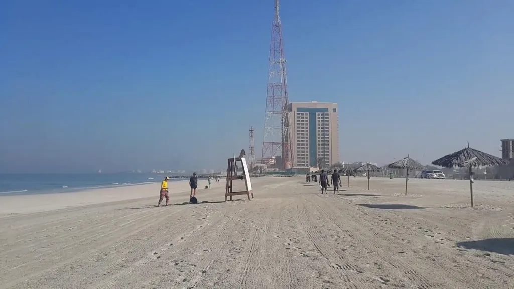 Al Khan Beach, Sharjah, 1. JBR Open Beach, 2. Al Sufouh Beach, 3. Sunset Beach, 4. Kite Beach, 5. Al Mamzar Beach Park, 6. Jumeirah Beach Park, 7. La Mer Beach, 8. Marina Beach, 9.  Al Khan Beach, Sharjah, 10. Jebel Ali Beach
