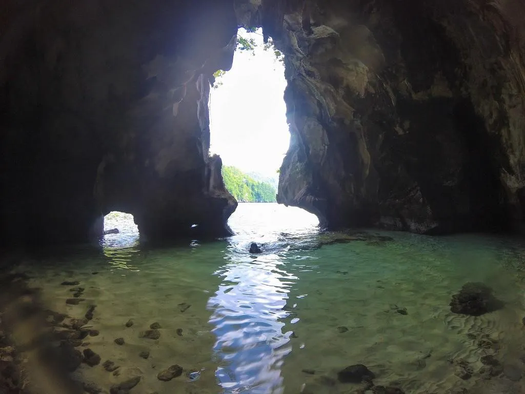 Gua Allo, 1. Kepulauan Sombori, 2. Pulau Dua Laut, 3. Air Terjun Veranomata, 4. Gua Allo, 5. Baho Pombine, 6. Desa Wisata Sakita, 7. Cagar Alam Morowali, 8. Puncak Fafo Baho, 9. Puncak Mateantina, 10. Air Terjun Bahoumumpa