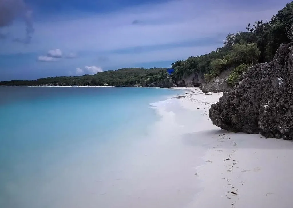 Pantai Bara, 1. Pantai Marumasa, 2. Pantai Apparalang, 3. Pantai Tanjung Bira, 4. Pantai Bara, 5. Pantai Ujung Tiro, 6. Pantai Kaluku, 7. Pantai Mandala Ria, 8. Pantai Panrang Luhu, 9. Pantai Kasuso, 10. Pantai Samboang