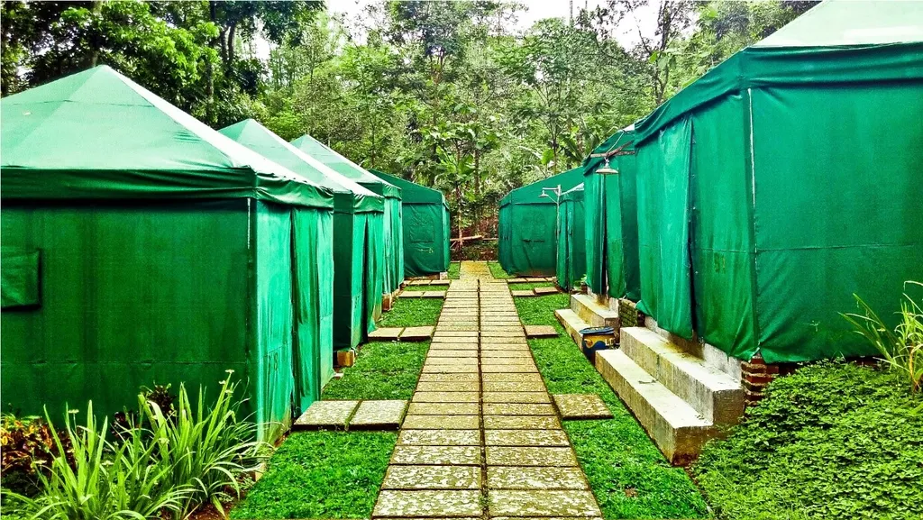 Lentera Camp Trawas_, 1. Alas Pelangi, 2. Lentera Camp Trawas, 3. Bumi Perkemahan Air Terjun Dlundung, 4. Selotapak Camp, 5. Bumi Perkemahan Lumbung Wit-Witan, 6. Gartenhutte Camp Ground, 7. Obis Camp, 8. Sasana Krida Jatijejer, 9. Abhimata Camp Site