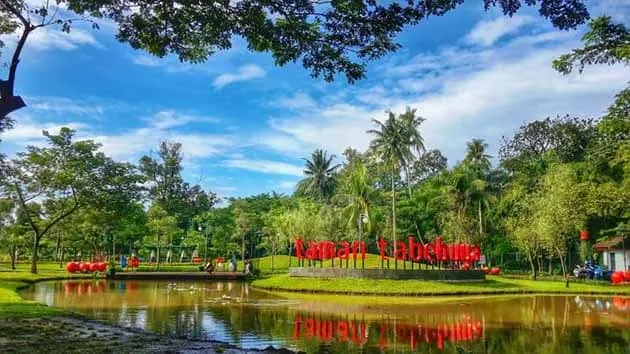Taman Tabebuya_, 1. Taman Tangkuban Perahu, 2. Taman Tebet, 3. Taman Mataram, 4. Taman Langsat, 5. Taman Ayodya, 6. Taman Tabebuya, 7. Taman Spathodea, 8. Taman Puring, 9. Taman Swadharma, 10. Taman Margasatwa Ragunan