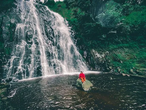 Air Terjun Efrata, 1. Bukit Holbung, 2. Pusuk Buhit, 3. Air Terjun Situmurun Binangalom, 4. Air Terjun Efrata, 5. Air Terjun Binanga Bolon, 6. Desa Wisata Tomok, 7. Bukit Beta Tuk-Tuk, 8. Pantai Sigugur Resort, 9. Bukit Sibea-Bea, 10. Aek Rangat Pangururan