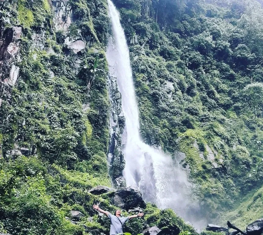 Curug Benowo, 1. River Walk Boja, 2. Curug Benowo, 3. Desa Wisata Sembrani, 4. Trisobo Park, 5. Wahana Tirta Nusantara, 6. Santosa Stable