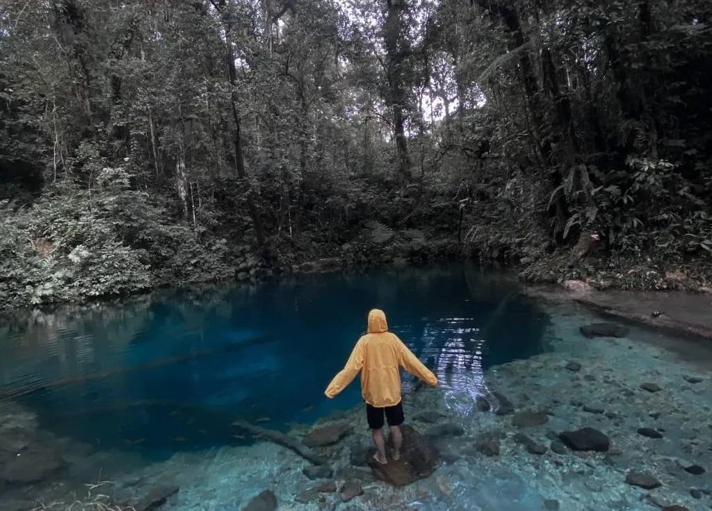 Danau Kaco, 1. Air Terjun Pancuran Rayo, 2. Gunung Kerinci, 3. Goa Kasah, 4. Air Terjun Telun Berasap, 5. Danau Lingkat, 6. Danau Kaco, 7. Kawasan Aroma Pecco, 8. Air Terjun Talang Kemulun, 9. Hutan Pinus Sanggaran Agung, 10. Taman Bukit Tengah