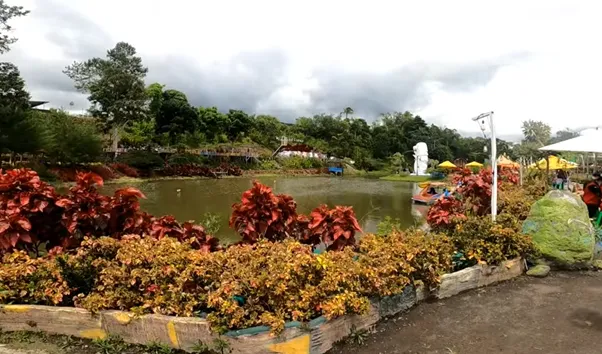 Pesona 88 Curup, 1. Air Terjun Tangga Seribu, 2. Suban Air Panas, 3. Tebing Suban, 4. Danau Talang Kering Curup, 5. Bukit Basah Dusun Sawah, 6. Air Terjun Curup Lekat, 7. Pesona 88 Curup, 8. Air Terjun PU