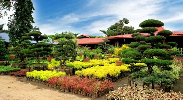 Taman Bunga Madirsan, 1. Tirta Mas Waterpark, 2. Budaya Land, 3. Taman Bunga Madirsan, 4. Waterland Tamora, 5. Wisata Punden Rejo