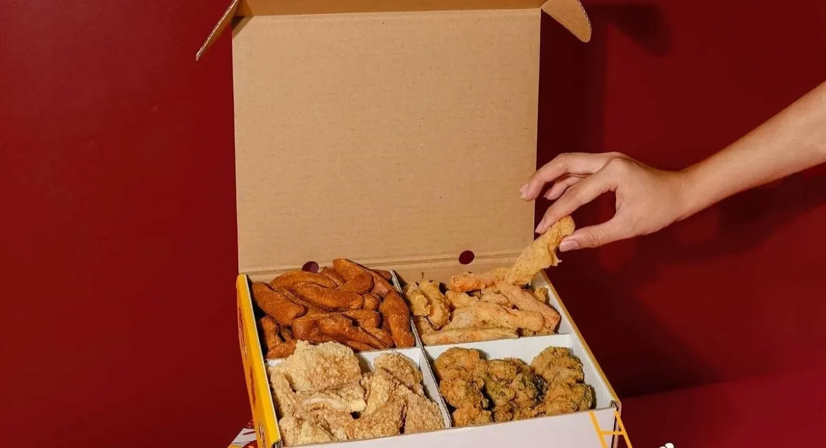 Box of Happiness, 1. XXL Crispy Chicken, 2. Popcorn Chicken, 3. Crispy Salt Pepper Mushroom, 4. Seafood Tempura, 5. Egg Crepe, 6. Sweet Palm Potato Fries, 7. Crispy Chicken Salad Wrap, 8. Happy Rice Box, 9. Box of Happiness