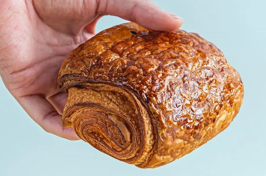 Pain Au Chocolat, 1. Paris Morning Platter, 2. Pain Au Chocolat, 3. Peanut Crumble Red Bread, 4. Croque Monsieur, 5. Caesar Chicken Croissant SW, 6. Jalapeno Honey Ham Mutigrain SW, 7. Strawberry Crumble Bread, 8. Chewy Cheese Ball, 9. Marble Chocolate Toast, 10. Cream Cheese Pie