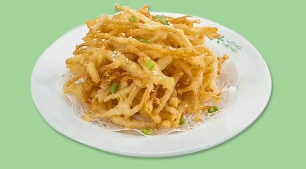 Enoki Cabe Garam, 1. Lumpia Kulit Tahu, 2. Kuotie Goreng, 3. Steam Siao Mai Ayam, 4. Hakkau Udang, 5. Bakpao Lien Yung, 6. Bakpao Telur Asin, 7. Bakpao Bakar Casio Crispy, 8. Steam Kue Lobak, 9. Cakue Goreng Mayonnaise, 10. Enoki Cabe Garam
