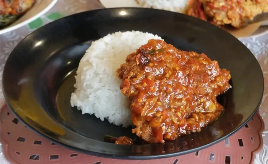Chicken Pok-Pok